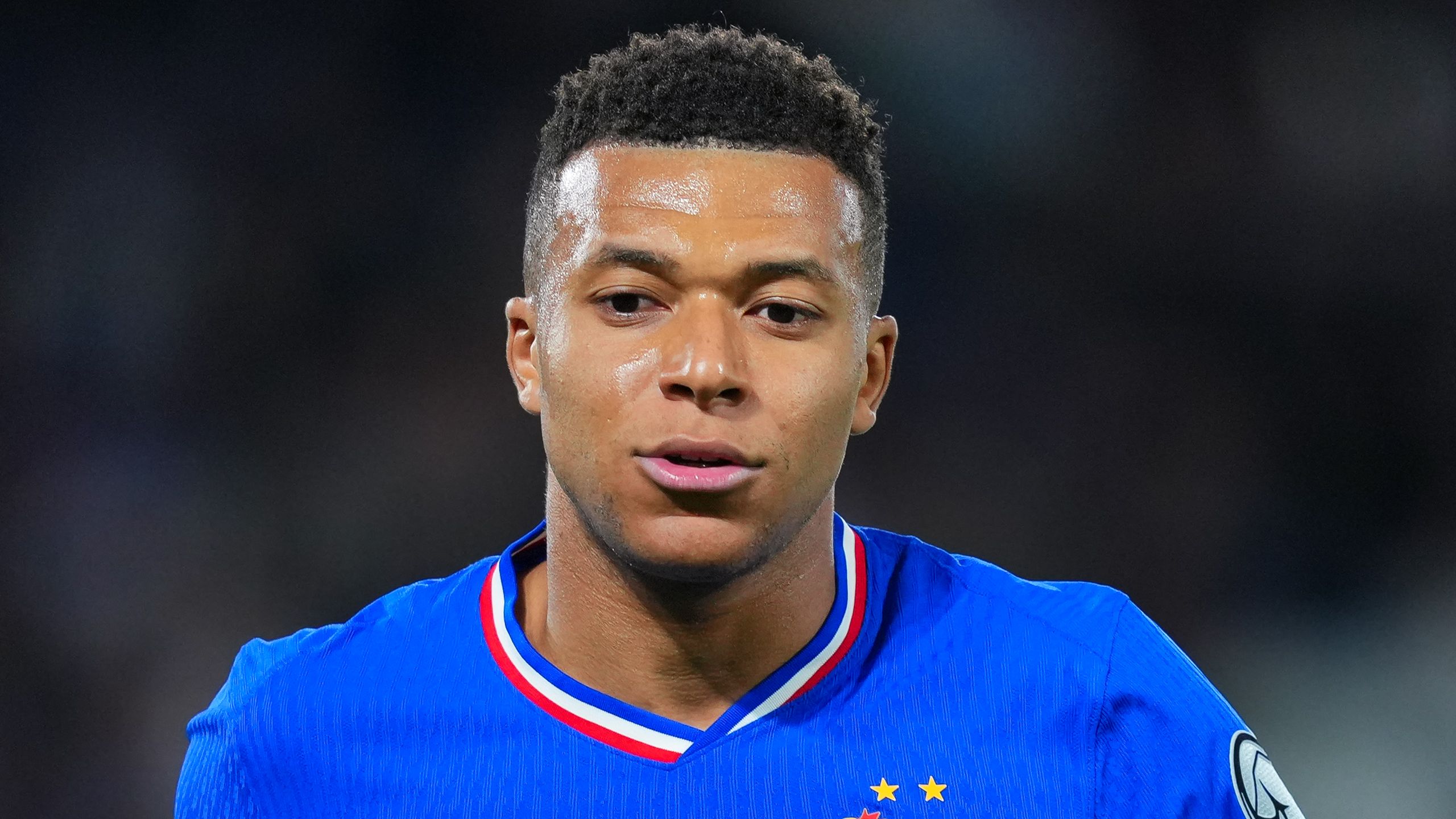 Kylian Mbappé Sparks Controversy in France with Dubai Padel Club Visit After Withdrawing from National Squad Due to Injury