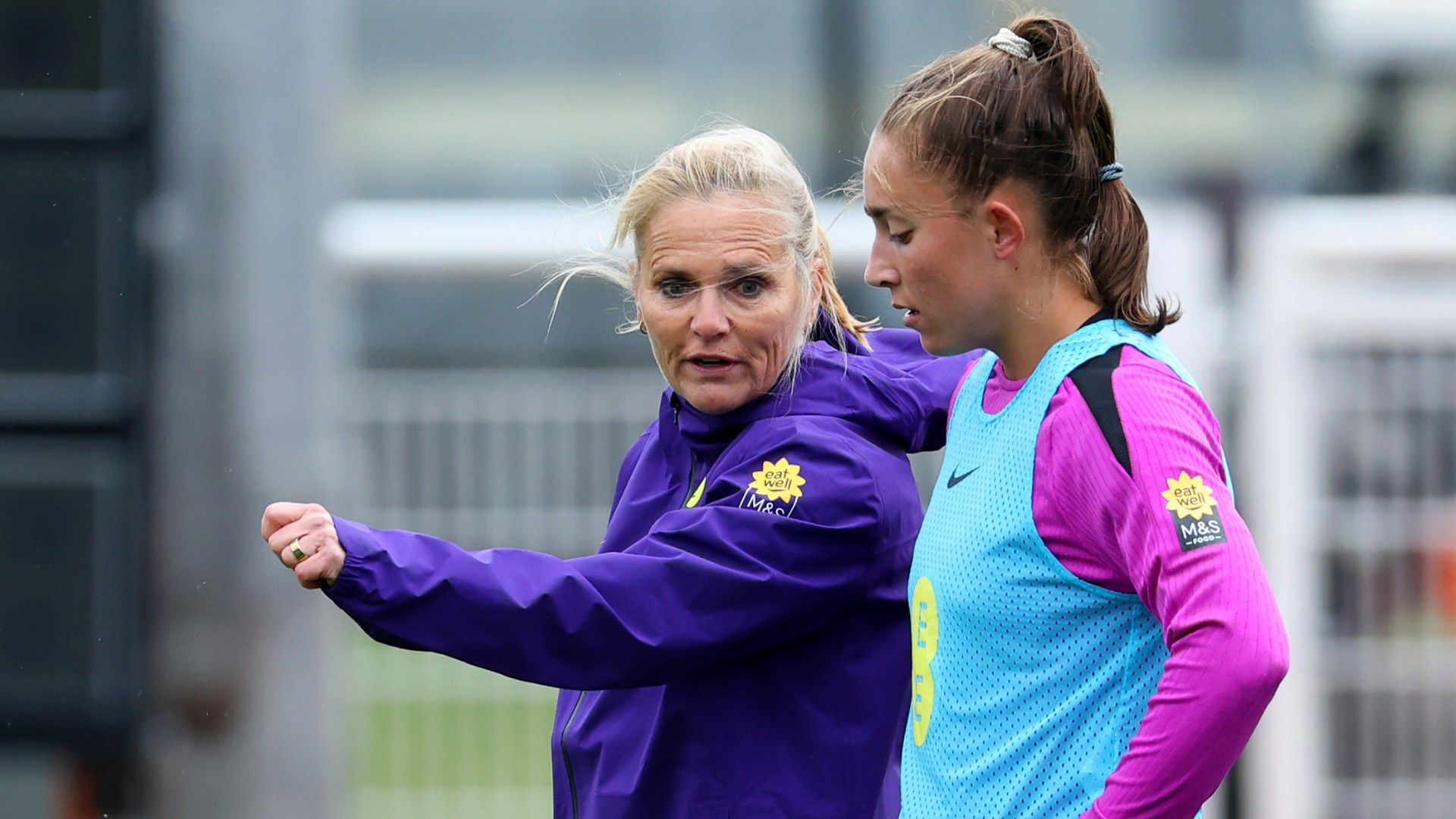 In the Absence of Leah Williamson, Alex Greenwood, and Jess Carter: Maya Le Tissier Must Seize the Lionesses’ Centre-Back Opportunity to Impress Sarina Wiegman