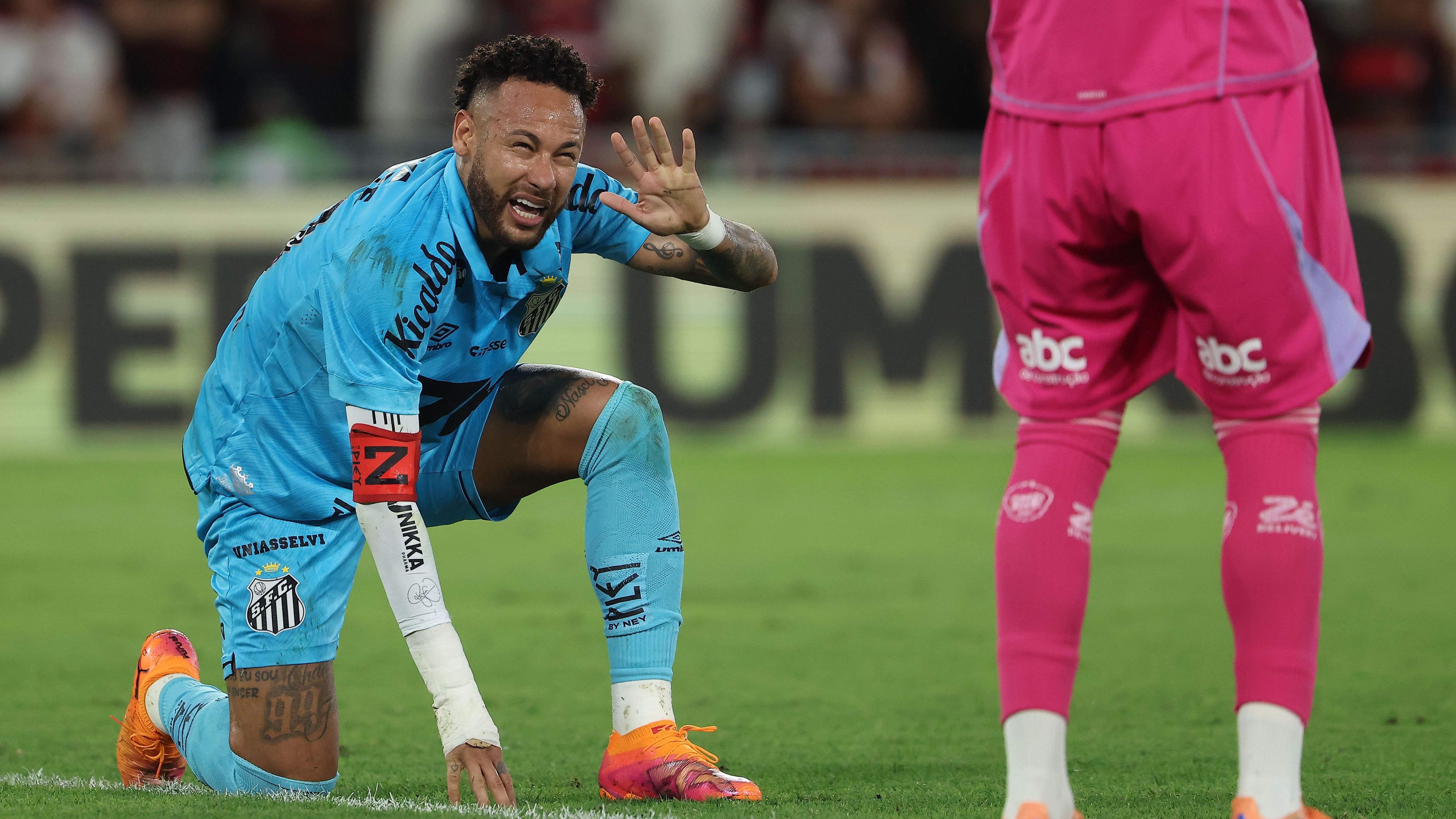 Santos Defends ‘Misunderstood Genius’ Neymar Amid Media Backlash Over His Conduct in Flamengo Defeat
