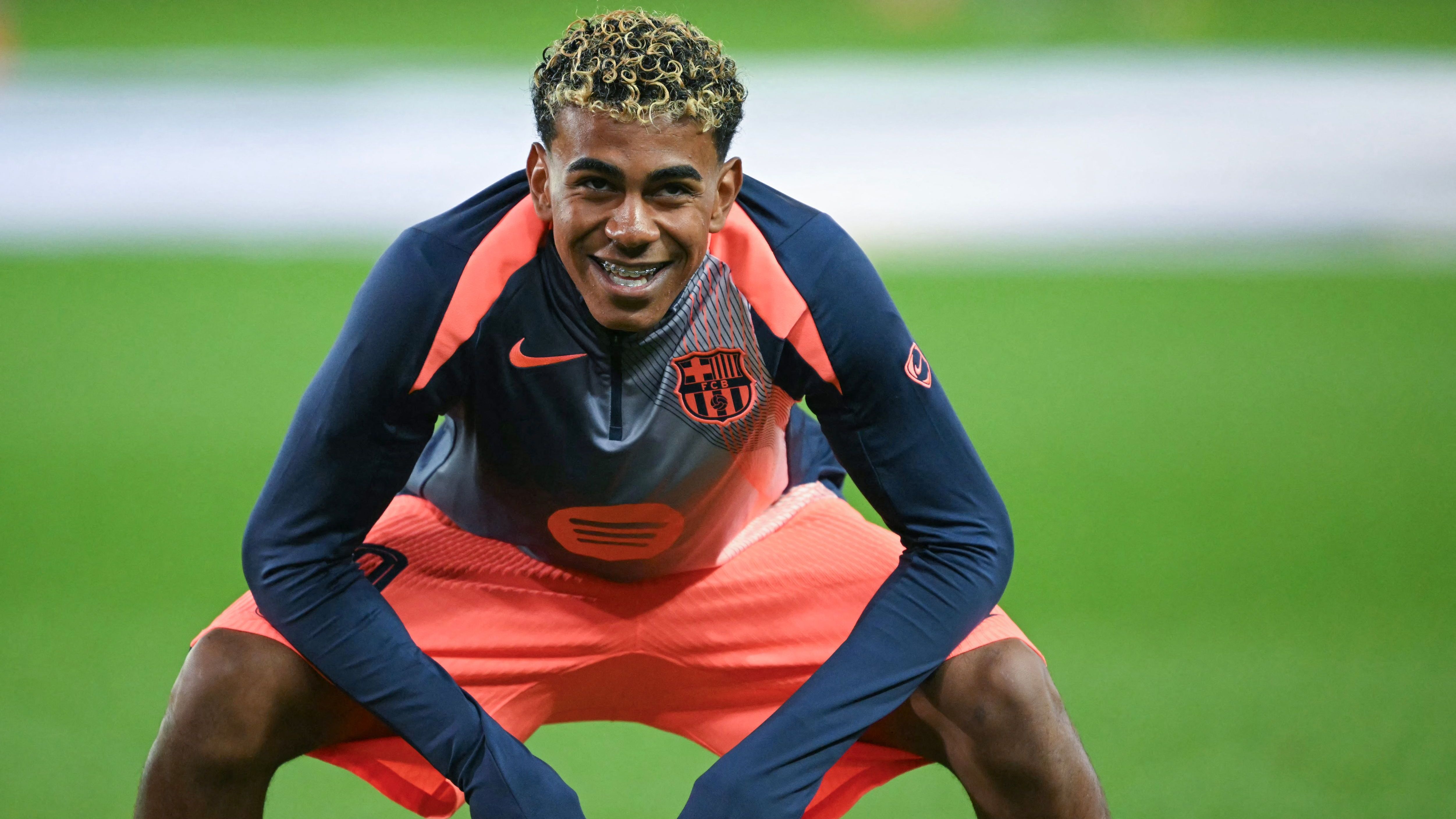 Spain Director Explains Lamine Yamal’s Withdrawal from National Team for His Benefit and Highlights Excellent Communication with Barcelona