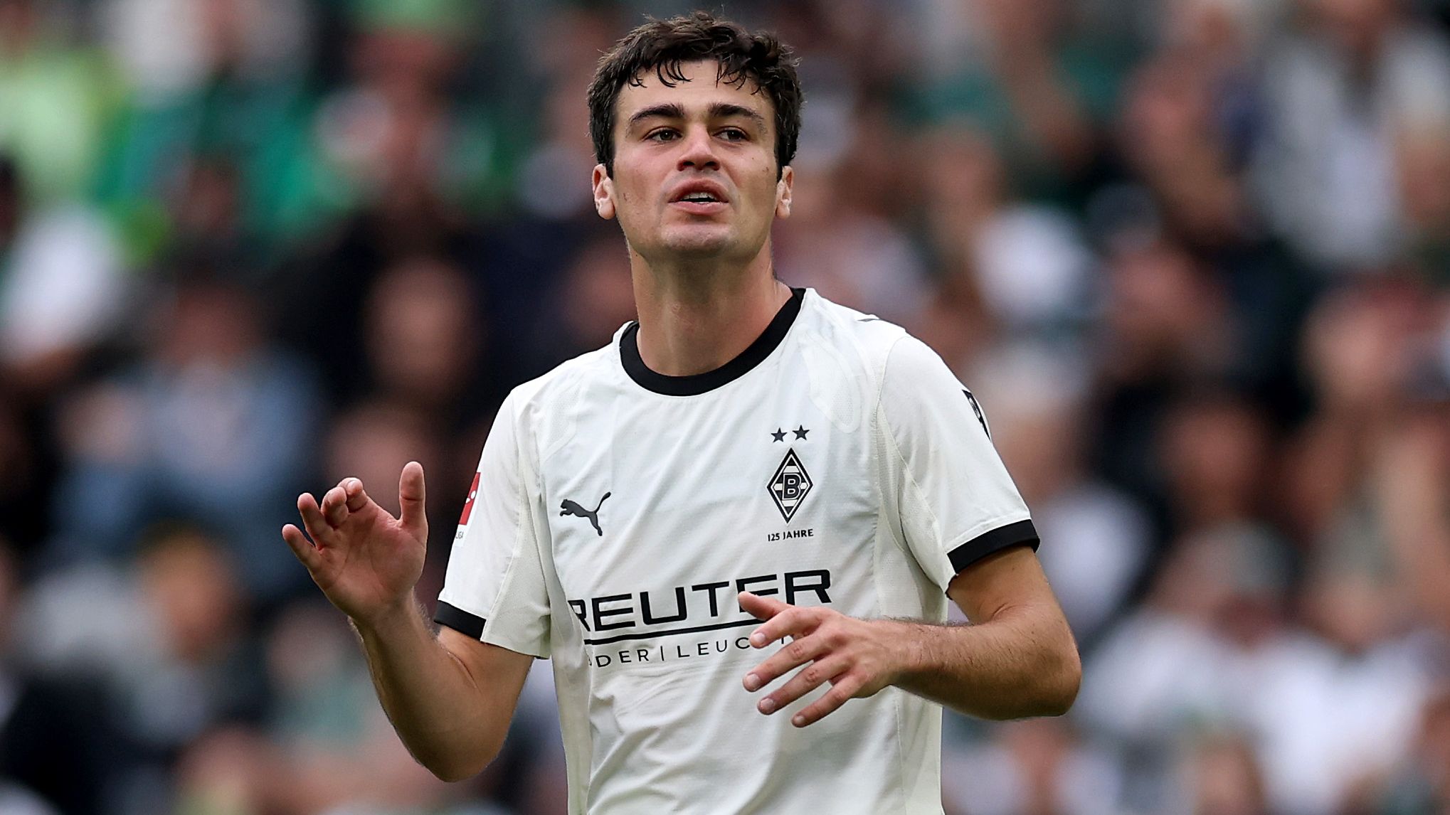 Charlie Davies Backs USMNT Coach Mauricio Pochettino’s Bet on Gio Reyna for His Exceptional Instincts and Creative Genius