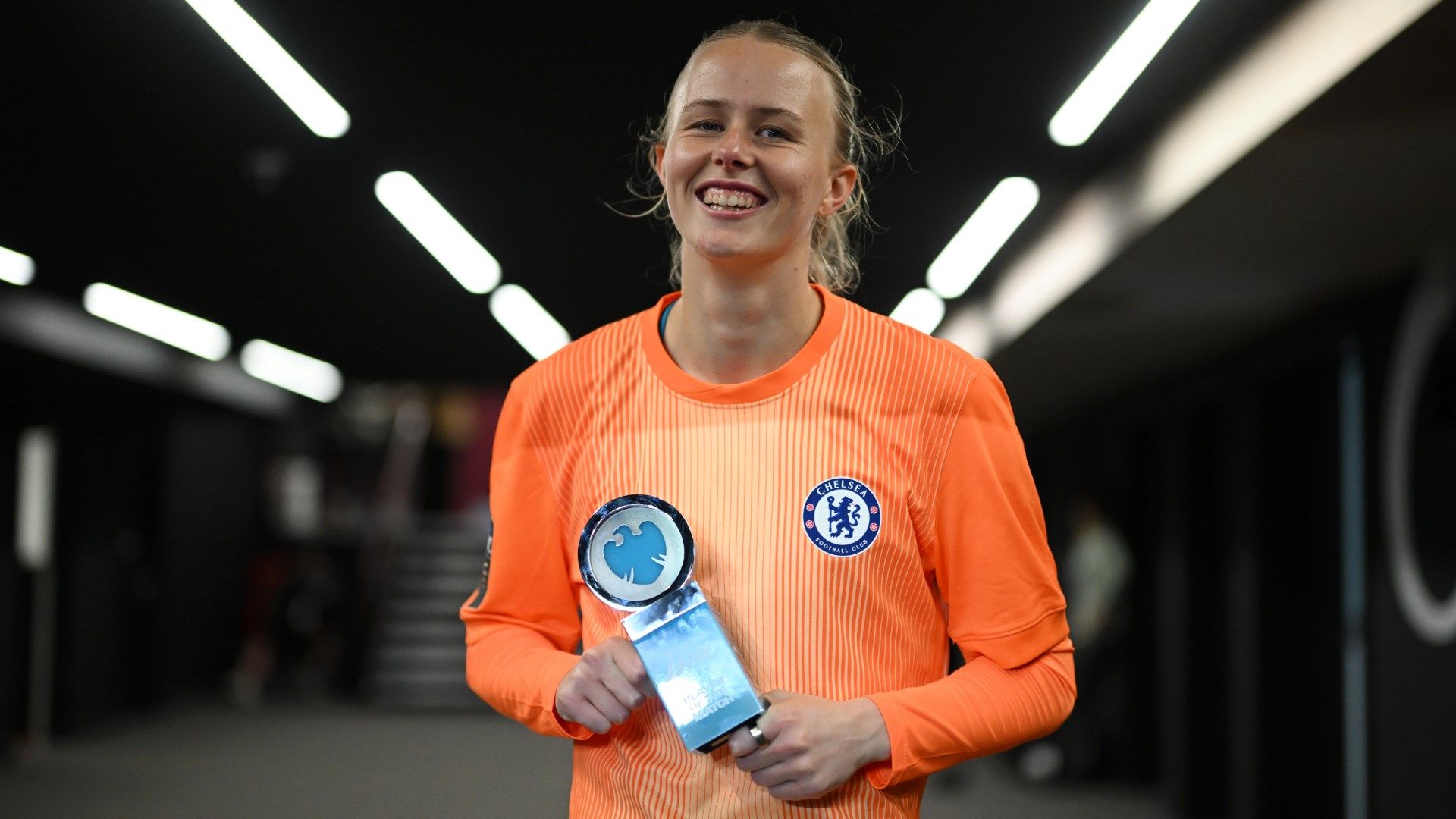 The Vital Role of England Goalkeeper Hannah Hampton in Chelsea’s Success This Season