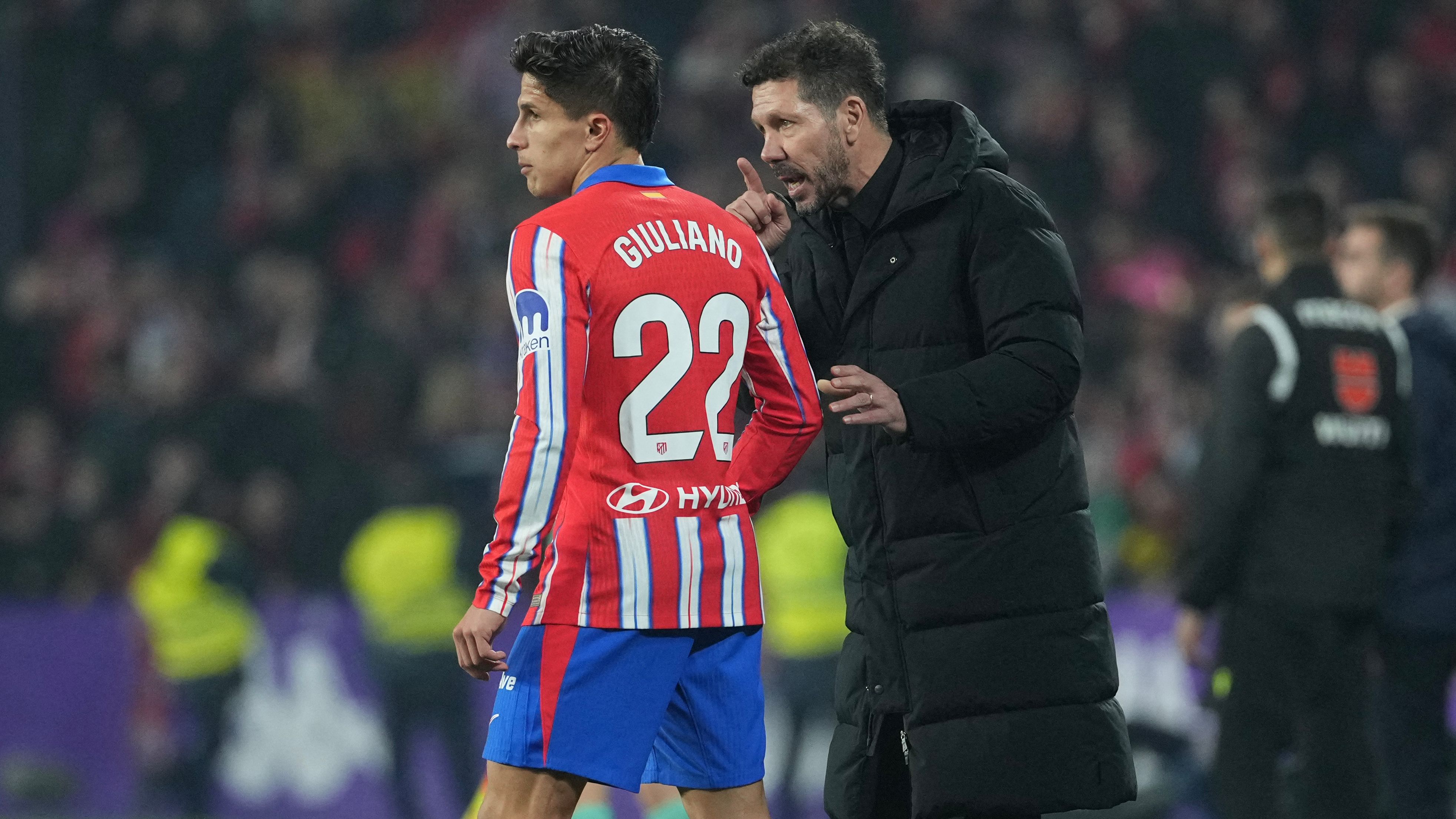 Giuliano Simeone Discusses Coaching Under Father Diego as Atletico Madrid Prepares to Extend Winger’s Contract