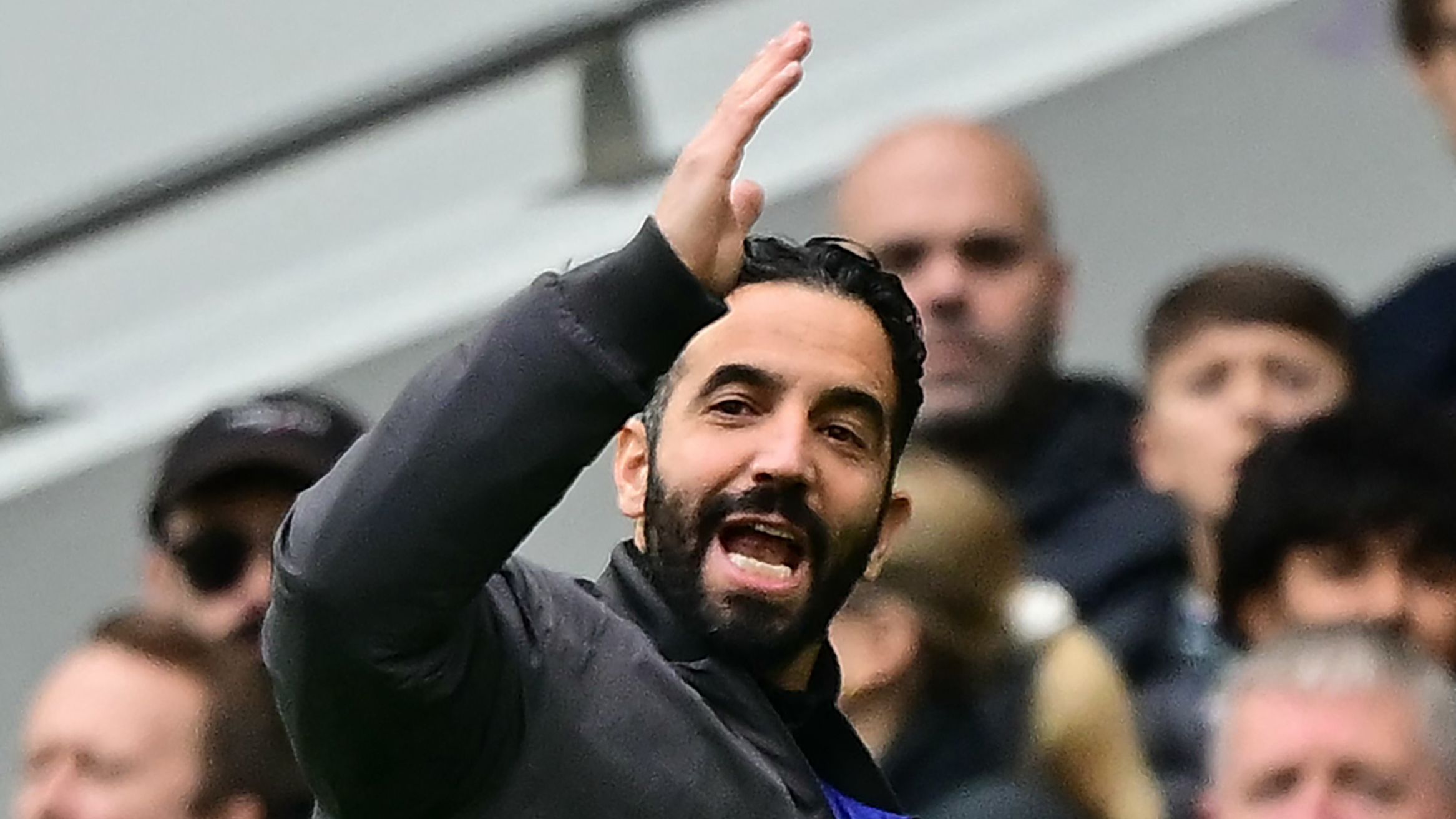 Ruben Amorim Questions Manchester United’s Progress as Former Chelsea Star Offers a Critical Assessment