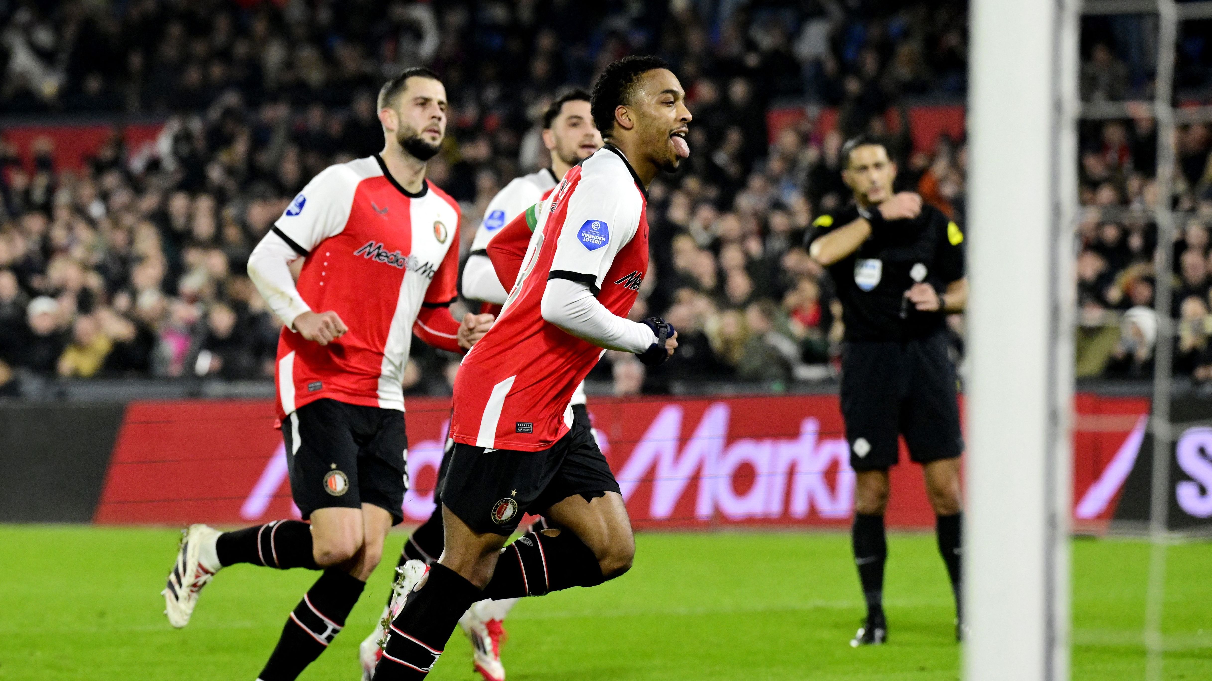 Borussia Dortmund Pursues Jurrien Timber’s Twin Brother, Who is Excelling Under Robin van Persie at Feyenoord