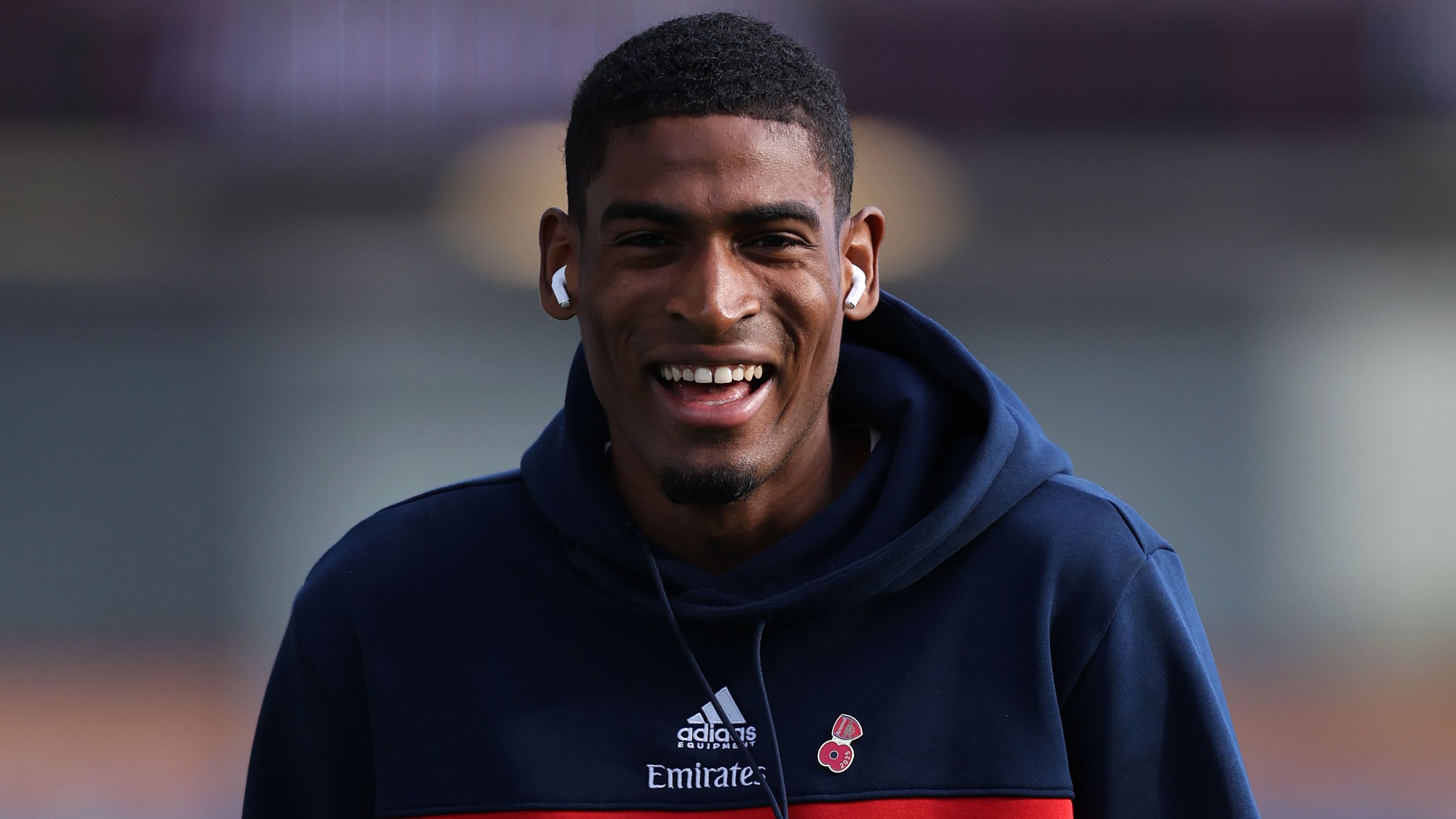 Cristhian Mosquera Reflects on His Childhood Admiration for Arsenal’s Aura and Insights from Engaging Discussions with Mikel Arteta