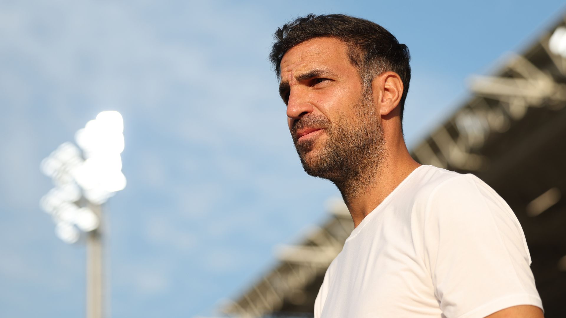 Cesc Fabregas Praises Nico Paz’s Exceptional Talent and Urges Como Not to Restrict Their Star Player’s Versatility