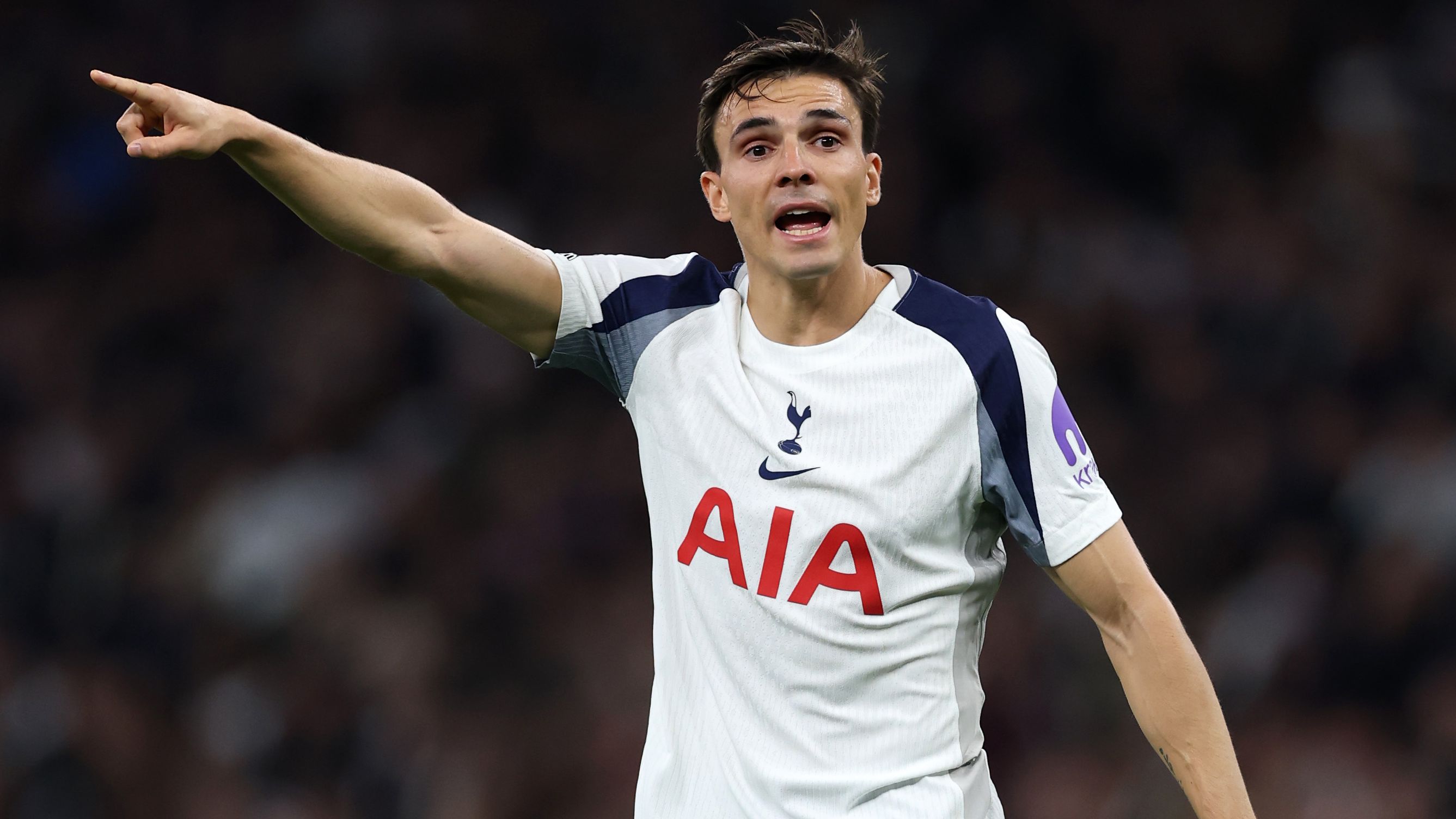 Joao Palhinha Counters Jamie Carragher’s Criticism with Cristiano Ronaldo Reference After Pundit’s Remarks on Tottenham Midfielder