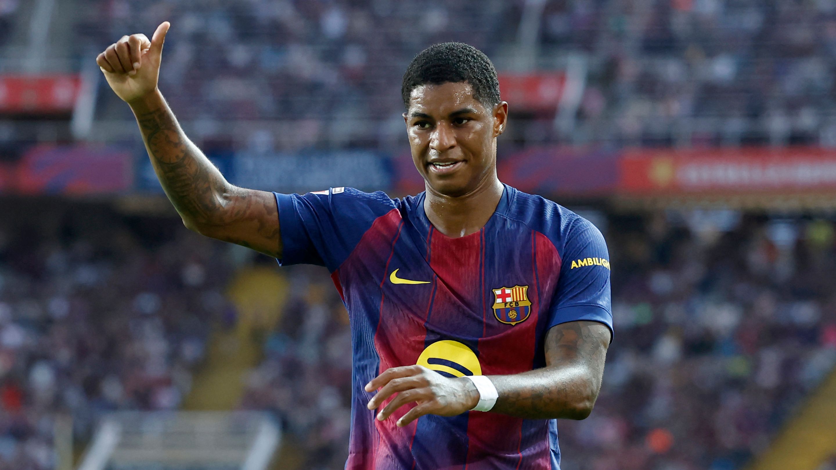 Marcus Rashford Returns for Chelsea Fixture as Barcelona Contends with Pedri Setback Ahead of Champions League Showdown