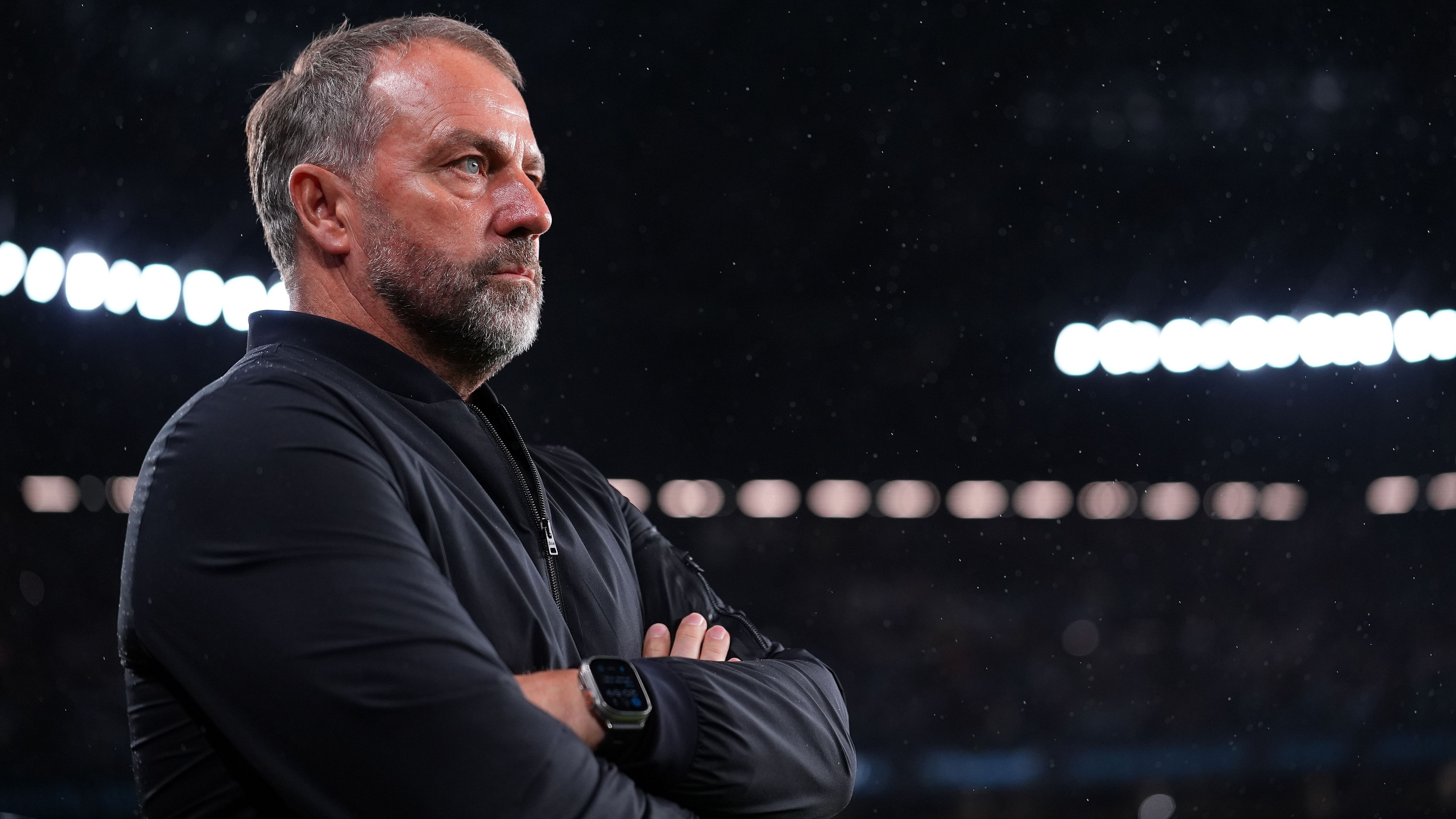 Marcus Rashford Returns for Chelsea Fixture as Barcelona Contends with Pedri Setback Ahead of Champions League Showdown