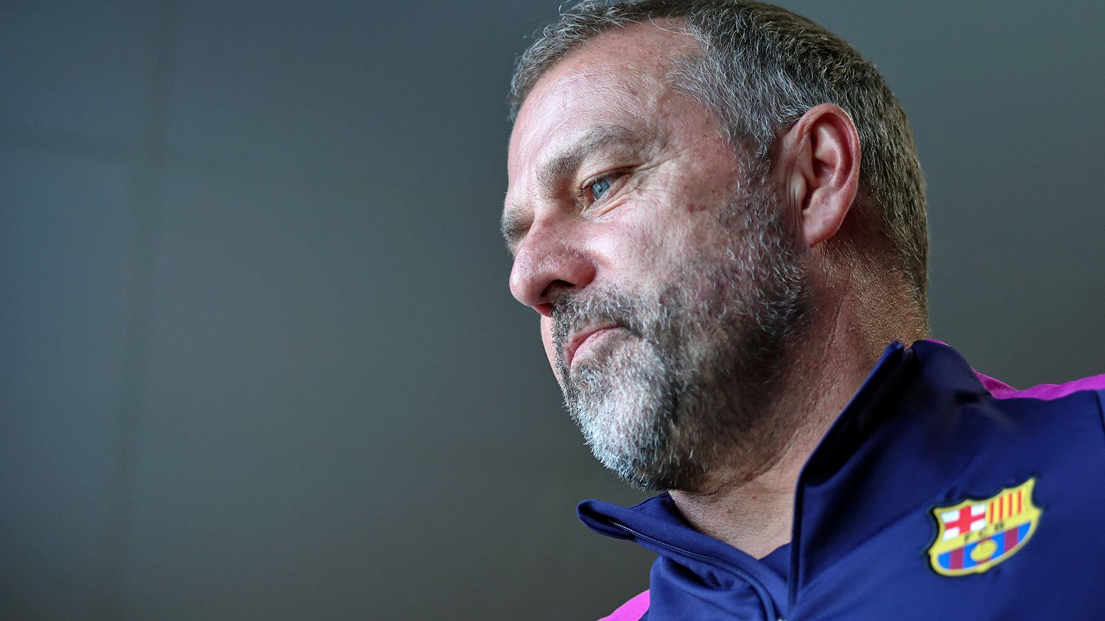 Hansi Flick Hails Marc Cucurella as a World-Class Talent While Defending Lamine Yamal’s Chelsea Performance and Urging the Young Star to Elevate His Game for Barcelona